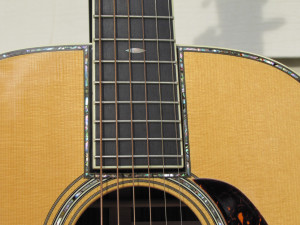 Martin 000-42 Marquis review One Man's Guitar onemanz.com Style 42 pearl