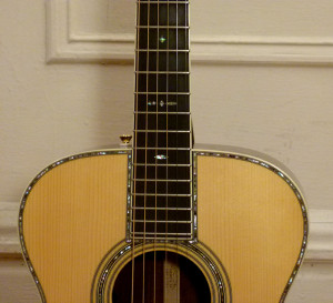Martin OM-42 Deep Body review at One Man's Guitar onemanz.com high color abalone Style 42 inlay