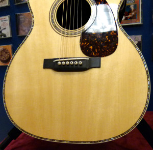 000-42 Authentic 1939 spruce sm