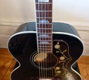 Gibson SJ-200 Ebony Limited Fretinsula